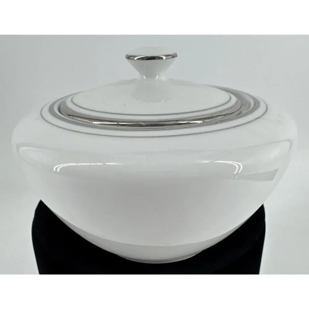 Covered Sugar Bowl Made in Japan Contour China with Platinum Bands Candlelight